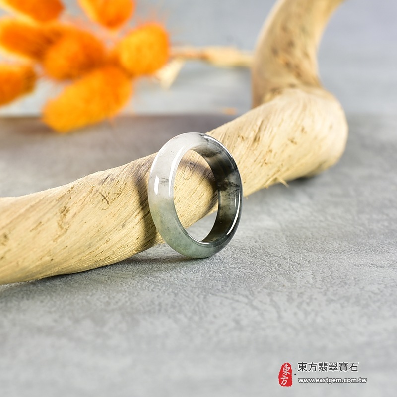 A貨緬甸天然翡翠戒指|淺綠白底青漸變色平口戒|天然翡翠玉戒・天然玉石戒指・白底青漸變色翡翠・淺綠色翡翠戒指・平口戒款式|圓滿和合・平安順遂・吉祥如意・福氣常伴・情緣長久|翡翠玉戒・版指戒・板指戒・結婚戒指・男女對戒・情侶對戒|可客製化訂做各式翡翠戒指、吊墜、玉珮與項鍊|RNG889|附A貨翡翠雙證書 7 A貨緬甸天然翡翠戒指|淺綠白底青漸變色平口戒|天然翡翠玉戒・天然玉石戒指・白底青漸變色翡翠・淺綠色翡翠戒指・平口戒款式|圓滿和合・平安順遂・吉祥如意・福氣常伴・情緣長久|翡翠玉戒・版指戒・板指戒・結婚戒指・男女對戒・情侶對戒|可客製化訂做各式翡翠戒指、吊墜、玉珮與項鍊|RNG889|附A貨翡翠雙證書 7