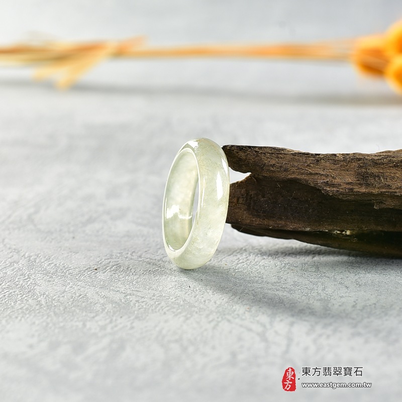 A貨緬甸天然翡翠戒指|淺綠油青種平口戒|天然翡翠玉戒・天然玉石戒指・油青種翡翠・淺綠色翡翠戒指・平口戒款式|圓滿和合・平安順遂・吉祥如意・福氣常伴・情緣長久|翡翠玉戒・版指戒・板指戒・結婚戒指・男女對戒・情侶對戒|可客製化訂做各式翡翠戒指、吊墜、玉珮與項鍊|RNG897|附A貨翡翠雙證書 7 A貨緬甸天然翡翠戒指|淺綠油青種平口戒|天然翡翠玉戒・天然玉石戒指・油青種翡翠・淺綠色翡翠戒指・平口戒款式|圓滿和合・平安順遂・吉祥如意・福氣常伴・情緣長久|翡翠玉戒・版指戒・板指戒・結婚戒指・男女對戒・情侶對戒|可客製化訂做各式翡翠戒指、吊墜、玉珮與項鍊|RNG897|附A貨翡翠雙證書 7