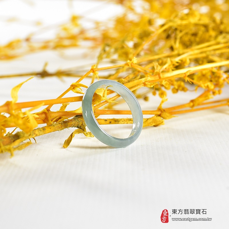 翡翠戒指｜天然玉石玉戒・日常配戴與送禮款式｜圓滿和合・平安順遂・吉祥如意・福氣常伴・情緣長久｜翡翠玉戒・版指戒・板指戒・結婚戒指・男女對戒・情侶對戒｜可客製化訂做各式翡翠戒指、吊墜、玉珮與項鍊｜RNG1003｜商品照片與資料介紹 6