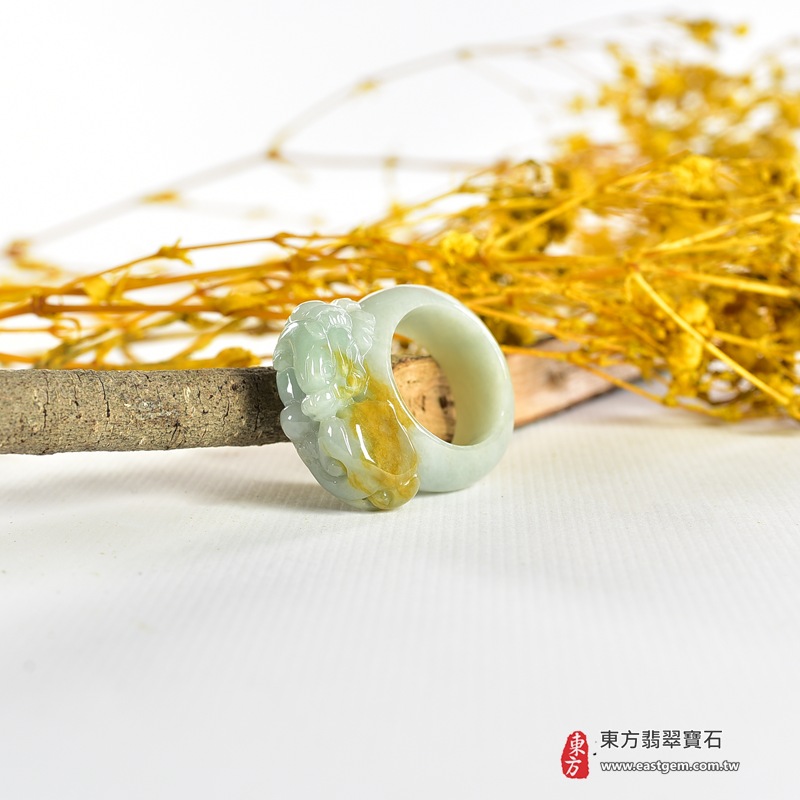 翡翠戒指|天然玉石玉戒・日常配戴與送禮款式|圓滿和合・平安順遂・吉祥如意・福氣常伴・情緣長久|翡翠玉戒・版指戒・板指戒・結婚戒指・男女對戒・情侶對戒|可客製化訂做各式翡翠戒指、吊墜、玉珮與項鍊|RNG1006|商品照片與資料介紹 5 翡翠戒指|天然玉石玉戒・日常配戴與送禮款式|圓滿和合・平安順遂・吉祥如意・福氣常伴・情緣長久|翡翠玉戒・版指戒・板指戒・結婚戒指・男女對戒・情侶對戒|可客製化訂做各式翡翠戒指、吊墜、玉珮與項鍊|RNG1006|商品照片與資料介紹 5