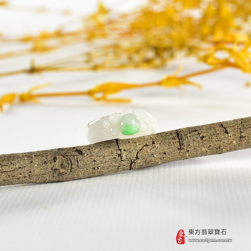 翡翠戒指|天然玉石玉戒・日常配戴與送禮款式|圓滿和合・平安順遂・吉祥如意・福氣常伴・情緣長久|翡翠玉戒・版指戒・板指戒・結婚戒指・男女對戒・情侶對戒|可客製化訂做各式翡翠戒指、吊墜、玉珮與項鍊|RNG1007|商品照片與資料介紹 3 翡翠戒指|天然玉石玉戒・日常配戴與送禮款式|圓滿和合・平安順遂・吉祥如意・福氣常伴・情緣長久|翡翠玉戒・版指戒・板指戒・結婚戒指・男女對戒・情侶對戒|可客製化訂做各式翡翠戒指、吊墜、玉珮與項鍊|RNG1007|商品照片與資料介紹 3