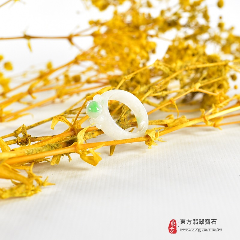 翡翠戒指|天然玉石玉戒・日常配戴與送禮款式|圓滿和合・平安順遂・吉祥如意・福氣常伴・情緣長久|翡翠玉戒・版指戒・板指戒・結婚戒指・男女對戒・情侶對戒|可客製化訂做各式翡翠戒指、吊墜、玉珮與項鍊|RNG1007|商品照片與資料介紹 7 翡翠戒指|天然玉石玉戒・日常配戴與送禮款式|圓滿和合・平安順遂・吉祥如意・福氣常伴・情緣長久|翡翠玉戒・版指戒・板指戒・結婚戒指・男女對戒・情侶對戒|可客製化訂做各式翡翠戒指、吊墜、玉珮與項鍊|RNG1007|商品照片與資料介紹 7