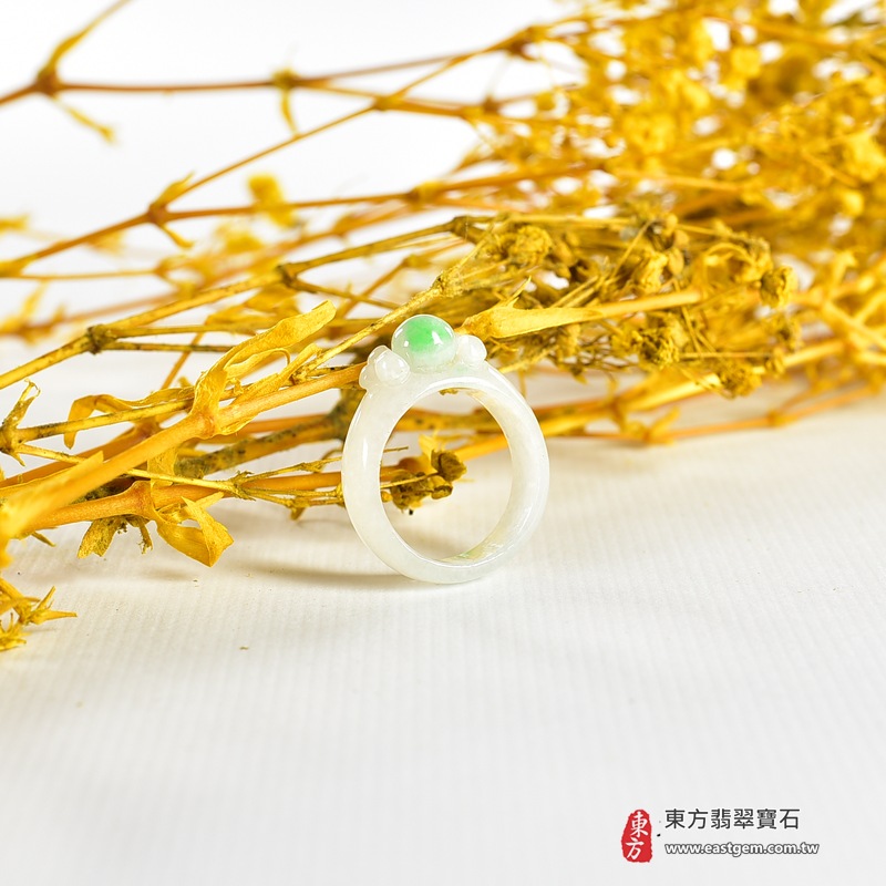 翡翠戒指|天然玉石玉戒・日常配戴與送禮款式|圓滿和合・平安順遂・吉祥如意・福氣常伴・情緣長久|翡翠玉戒・版指戒・板指戒・結婚戒指・男女對戒・情侶對戒|可客製化訂做各式翡翠戒指、吊墜、玉珮與項鍊|RNG1007|商品照片與資料介紹 9 翡翠戒指|天然玉石玉戒・日常配戴與送禮款式|圓滿和合・平安順遂・吉祥如意・福氣常伴・情緣長久|翡翠玉戒・版指戒・板指戒・結婚戒指・男女對戒・情侶對戒|可客製化訂做各式翡翠戒指、吊墜、玉珮與項鍊|RNG1007|商品照片與資料介紹 9