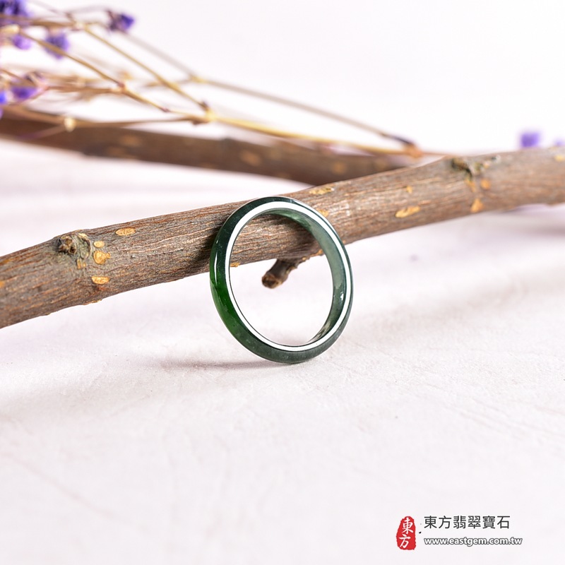 翡翠戒指｜天然玉石玉戒・日常配戴與送禮款式｜圓滿和合・平安順遂・吉祥如意・福氣常伴・情緣長久｜翡翠玉戒・版指戒・板指戒・結婚戒指・男女對戒・情侶對戒｜可客製化訂做各式翡翠戒指、吊墜、玉珮與項鍊｜RNG1035｜商品照片與資料介紹 5