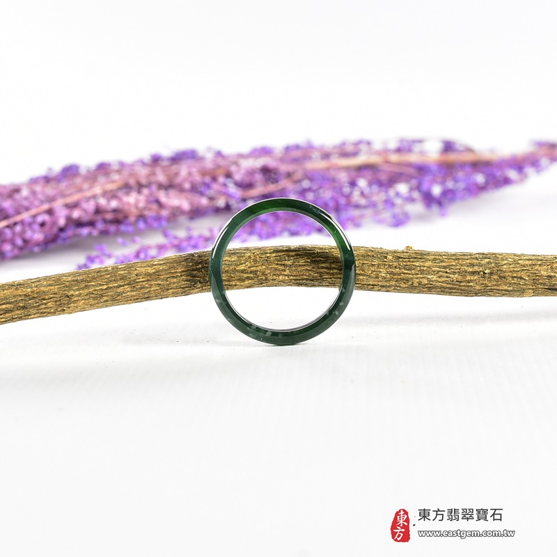 翡翠戒指|天然玉石玉戒・日常配戴與送禮款式|圓滿和合・平安順遂・吉祥如意・福氣常伴・情緣長久|翡翠玉戒・版指戒・板指戒・結婚戒指・男女對戒・情侶對戒|可客製化訂做各式翡翠戒指、吊墜、玉珮與項鍊|RNG1114|商品照片與資料介紹 5 翡翠戒指|天然玉石玉戒・日常配戴與送禮款式|圓滿和合・平安順遂・吉祥如意・福氣常伴・情緣長久|翡翠玉戒・版指戒・板指戒・結婚戒指・男女對戒・情侶對戒|可客製化訂做各式翡翠戒指、吊墜、玉珮與項鍊|RNG1114|商品照片與資料介紹 5