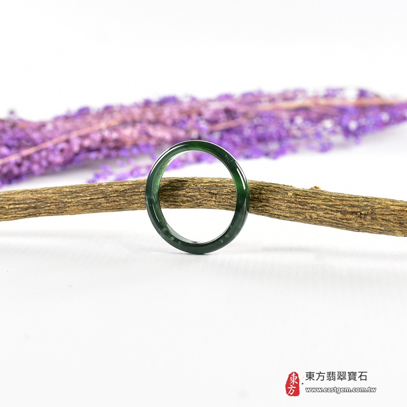 翡翠戒指|天然玉石玉戒・日常配戴與送禮款式|圓滿和合・平安順遂・吉祥如意・福氣常伴・情緣長久|翡翠玉戒・版指戒・板指戒・結婚戒指・男女對戒・情侶對戒|可客製化訂做各式翡翠戒指、吊墜、玉珮與項鍊|RNG1114|商品照片與資料介紹 6 翡翠戒指|天然玉石玉戒・日常配戴與送禮款式|圓滿和合・平安順遂・吉祥如意・福氣常伴・情緣長久|翡翠玉戒・版指戒・板指戒・結婚戒指・男女對戒・情侶對戒|可客製化訂做各式翡翠戒指、吊墜、玉珮與項鍊|RNG1114|商品照片與資料介紹 6