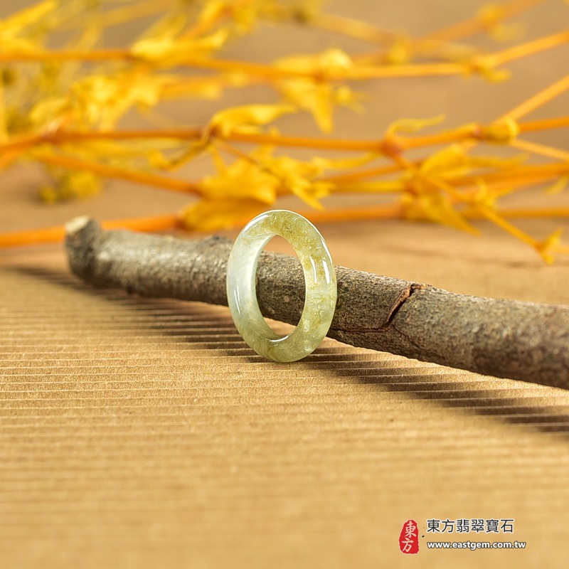 翡翠戒指｜天然玉石玉戒・日常配戴與送禮款式｜圓滿和合・平安順遂・吉祥如意・福氣常伴・情緣長久｜翡翠玉戒・版指戒・板指戒・結婚戒指・男女對戒・情侶對戒｜可客製化訂做各式翡翠戒指、吊墜、玉珮與項鍊｜RNG1168｜商品照片與資料介紹 7