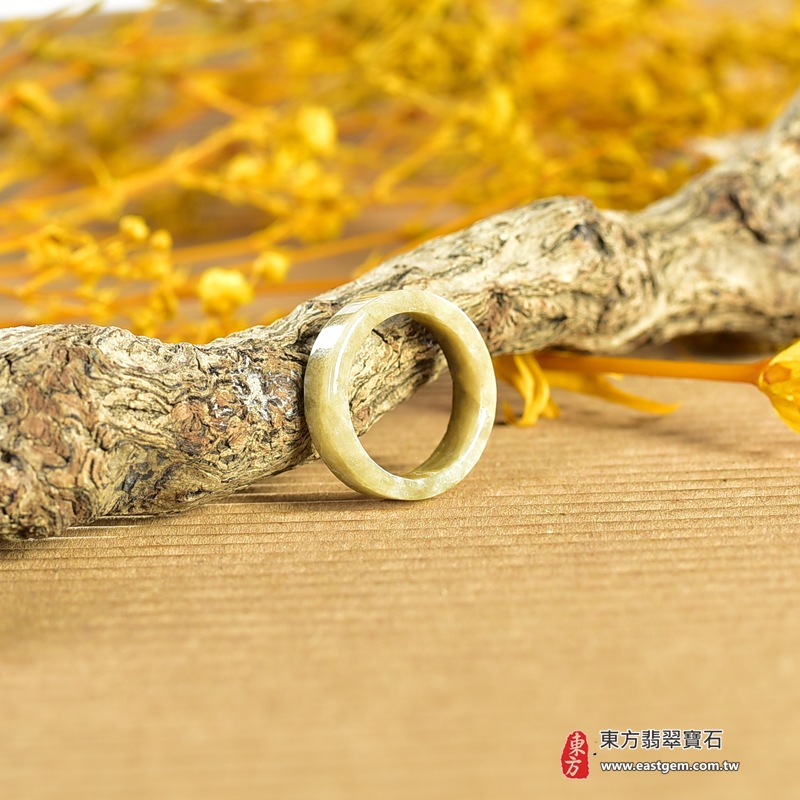 翡翠戒指｜天然玉石玉戒・日常配戴與送禮款式｜圓滿和合・平安順遂・吉祥如意・福氣常伴・情緣長久｜翡翠玉戒・版指戒・板指戒・結婚戒指・男女對戒・情侶對戒｜可客製化訂做各式翡翠戒指、吊墜、玉珮與項鍊｜RNG1184｜商品照片與資料介紹 7