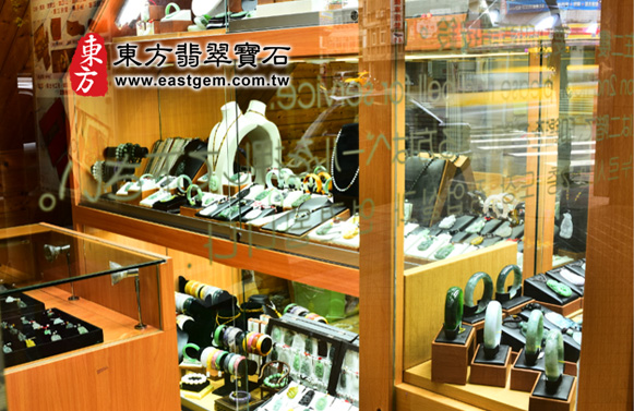 信用保證:每件商品都是天然A貨翡翠,非翡翠一律原價買回圖 信用保證:每件商品都是天然A貨翡翠,非翡翠一律原價買回