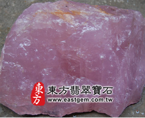 冰種粉晶(Rose Quartz)實圖 冰種粉晶(Rose Quartz)