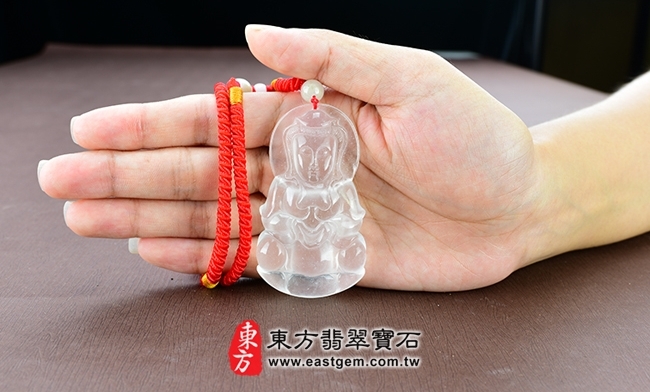 觀世音菩薩 實際大小示意照片 水沫玉觀音項鍊玉珮(觀世音菩薩:觀音牌水沫玉觀音玉珮、水沫子觀音玉墜)。天然水沫玉水沫子觀音,GY034。客製化訂做各種水沫玉水沫子觀音吊墜玉珮項鍊。★東方翡翠寶石保證卡 觀世音菩薩 實際大小示意照片 水沫玉觀音項鍊玉珮(觀世音菩薩:觀音牌水沫玉觀音玉珮、水沫子觀音玉墜)。天然水沫玉水沫子觀音,GY034。客製化訂做各種水沫玉水沫子觀音吊墜玉珮項鍊。★東方翡翠寶石保證卡