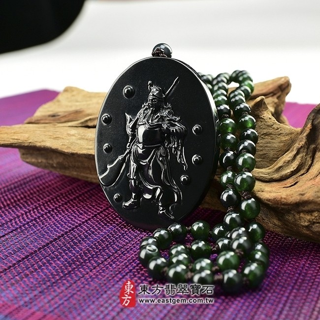 武聖關公 情境照片 和田玉關公項鍊玉珮(關聖帝君:關公牌和田玉關公玉珮、和闐玉關公玉墜)。天然和田玉和闐玉關公,KG043。客製化訂做各種和田玉和闐玉關公吊墜玉珮項鍊。★附東方翡翠寶石保證卡 武聖關公 情境照片 和田玉關公項鍊玉珮(關聖帝君:關公牌和田玉關公玉珮、和闐玉關公玉墜)。天然和田玉和闐玉關公,KG043。客製化訂做各種和田玉和闐玉關公吊墜玉珮項鍊。★附東方翡翠寶石保證卡