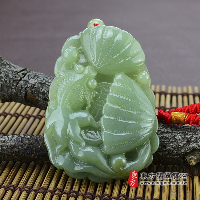 如魚得水 微躺照片 翡翠魚項鍊玉珮(如魚得水:魚牌A貨翡翠魚玉珮、緬甸玉魚玉墜)。油青魚,FI002。客製化訂做各種翡翠魚吊墜玉珮項鍊。★附A貨翡翠雙證書 如魚得水 微躺照片 翡翠魚項鍊玉珮(如魚得水:魚牌A貨翡翠魚玉珮、緬甸玉魚玉墜)。油青魚,FI002。客製化訂做各種翡翠魚吊墜玉珮項鍊。★附A貨翡翠雙證書