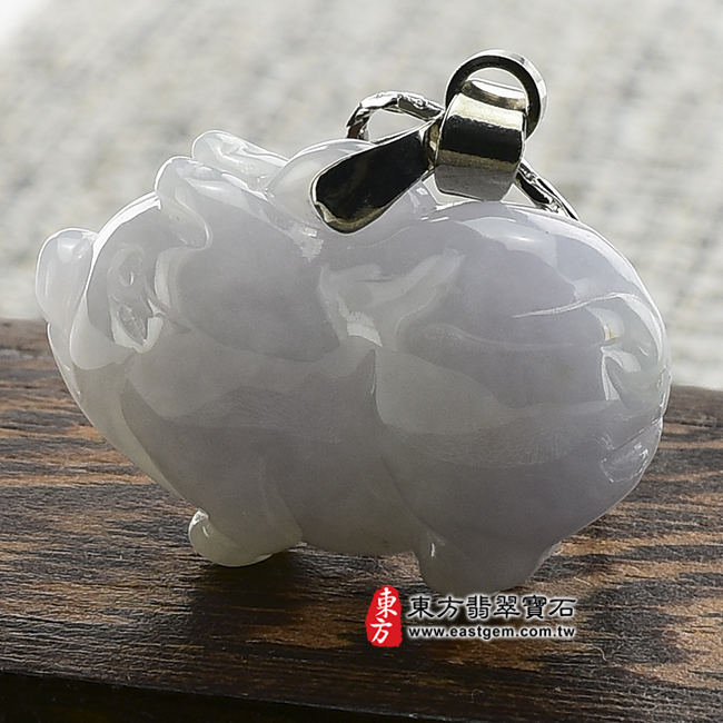 豬事如意 右側照片 (已出售勿下標,可訂做)翡翠豬項鍊玉珮(豬事如意:豬牌A貨翡翠豬玉珮、緬甸玉豬玉墜、豬十二生肖項鍊)。淡紫羅蘭糯種豬,PG004。客製化訂做各種翡翠豬吊墜玉珮項鍊。★附A貨翡翠雙證書 豬事如意 右側照片 (已出售勿下標,可訂做)翡翠豬項鍊玉珮(豬事如意:豬牌A貨翡翠豬玉珮、緬甸玉豬玉墜、豬十二生肖項鍊)。淡紫羅蘭糯種豬,PG004。客製化訂做各種翡翠豬吊墜玉珮項鍊。★附A貨翡翠雙證書