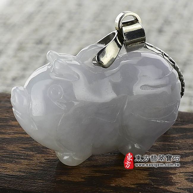 豬事如意 左側照片 (已出售勿下標,可訂做)翡翠豬項鍊玉珮(豬事如意:豬牌A貨翡翠豬玉珮、緬甸玉豬玉墜、豬十二生肖項鍊)。淡紫羅蘭糯種豬,PG004。客製化訂做各種翡翠豬吊墜玉珮項鍊。★附A貨翡翠雙證書 豬事如意 左側照片 (已出售勿下標,可訂做)翡翠豬項鍊玉珮(豬事如意:豬牌A貨翡翠豬玉珮、緬甸玉豬玉墜、豬十二生肖項鍊)。淡紫羅蘭糯種豬,PG004。客製化訂做各種翡翠豬吊墜玉珮項鍊。★附A貨翡翠雙證書