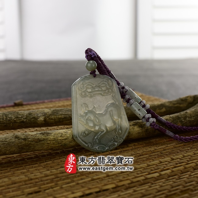 豬項鍊玉珮意境照片   翡翠豬項鍊玉珮(豬事如意:豬牌A貨翡翠豬玉珮、緬甸玉豬玉墜、豬十二生肖項鍊)。淡綠糯種豬,PG016。客製化訂做各種翡翠豬吊墜玉珮項鍊。★附A貨翡翠雙證書.jpg 豬項鍊玉珮意境照片   翡翠豬項鍊玉珮(豬事如意:豬牌A貨翡翠豬玉珮、緬甸玉豬玉墜、豬十二生肖項鍊)。淡綠糯種豬,PG016。客製化訂做各種翡翠豬吊墜玉珮項鍊。★附A貨翡翠雙證書.jpg